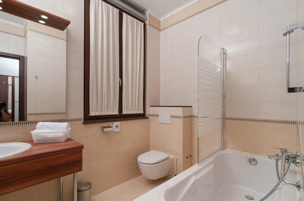 Luxury Rooms Near The Beach1 Split Exteriör bild